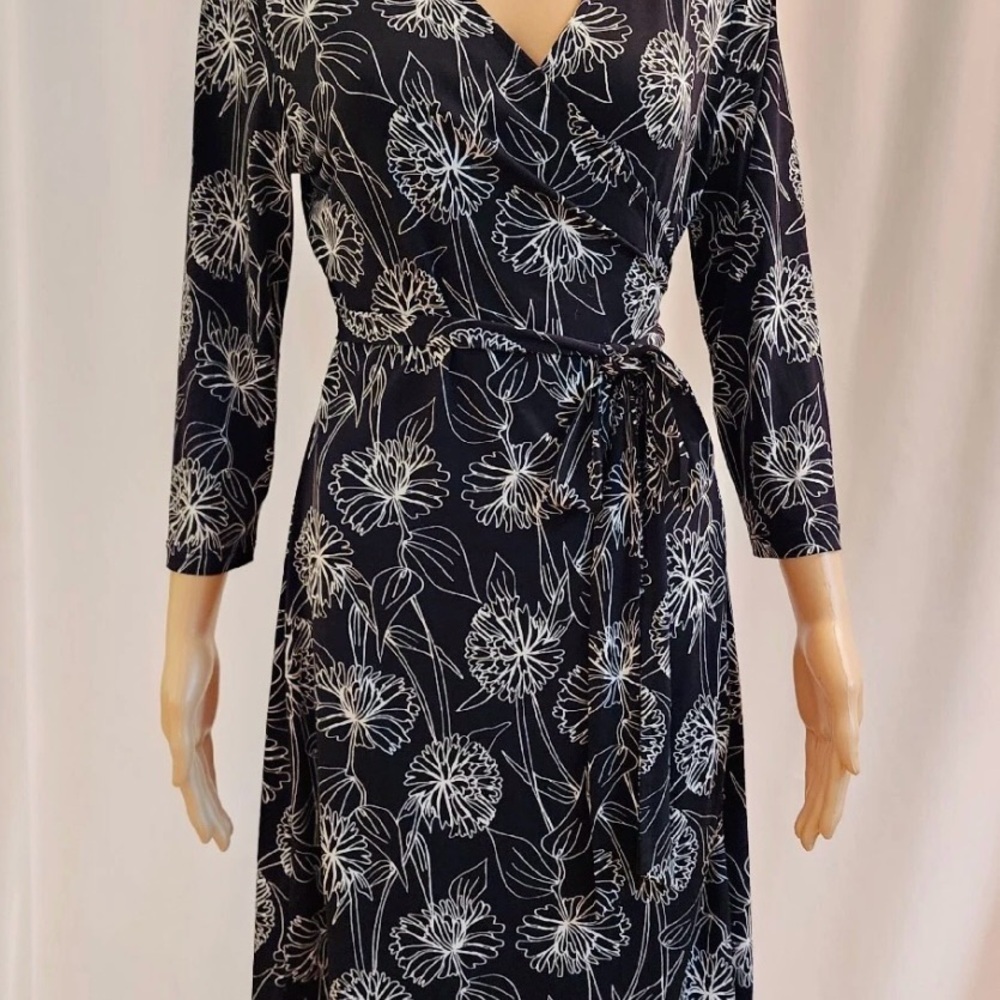 Banana Republic Charcoal and White Floral Dress